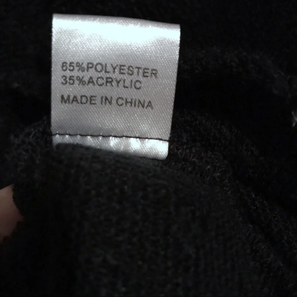 Lace Skull Fuzzy Sweater - Picture 4 of 5